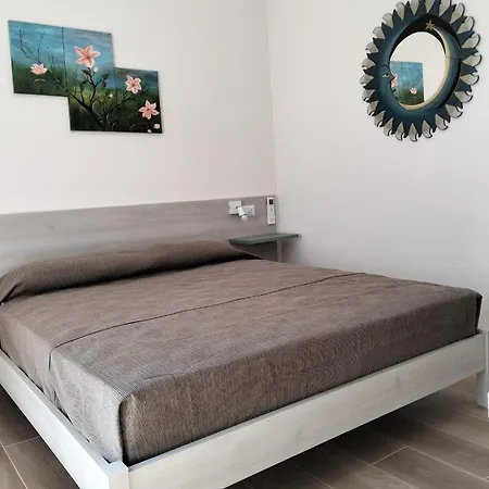 Lilly's House בית הארחה