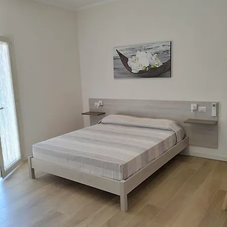 Lilly's House 3*